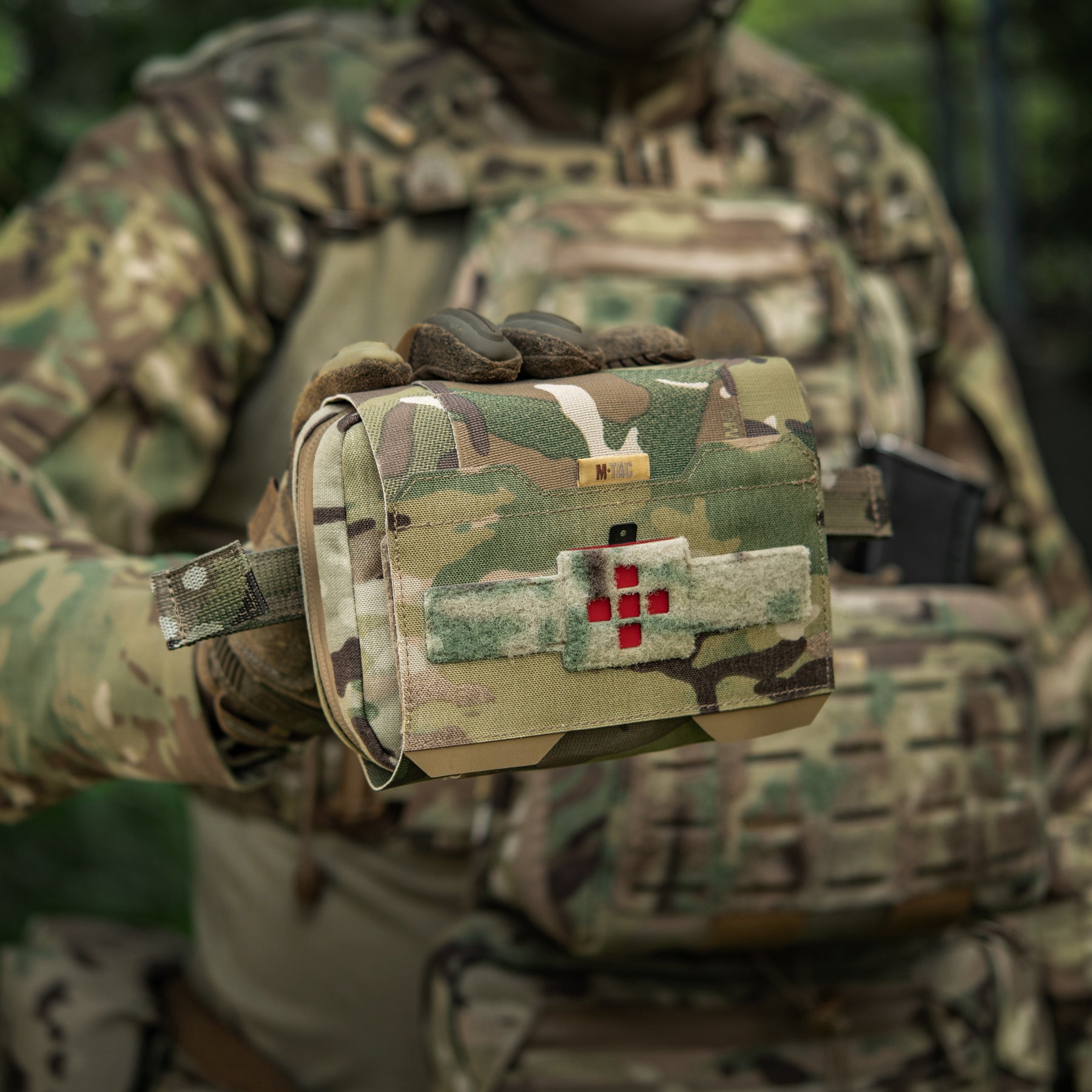 M-Tac підсумок медичний горизонтальний Large Elite Multicam