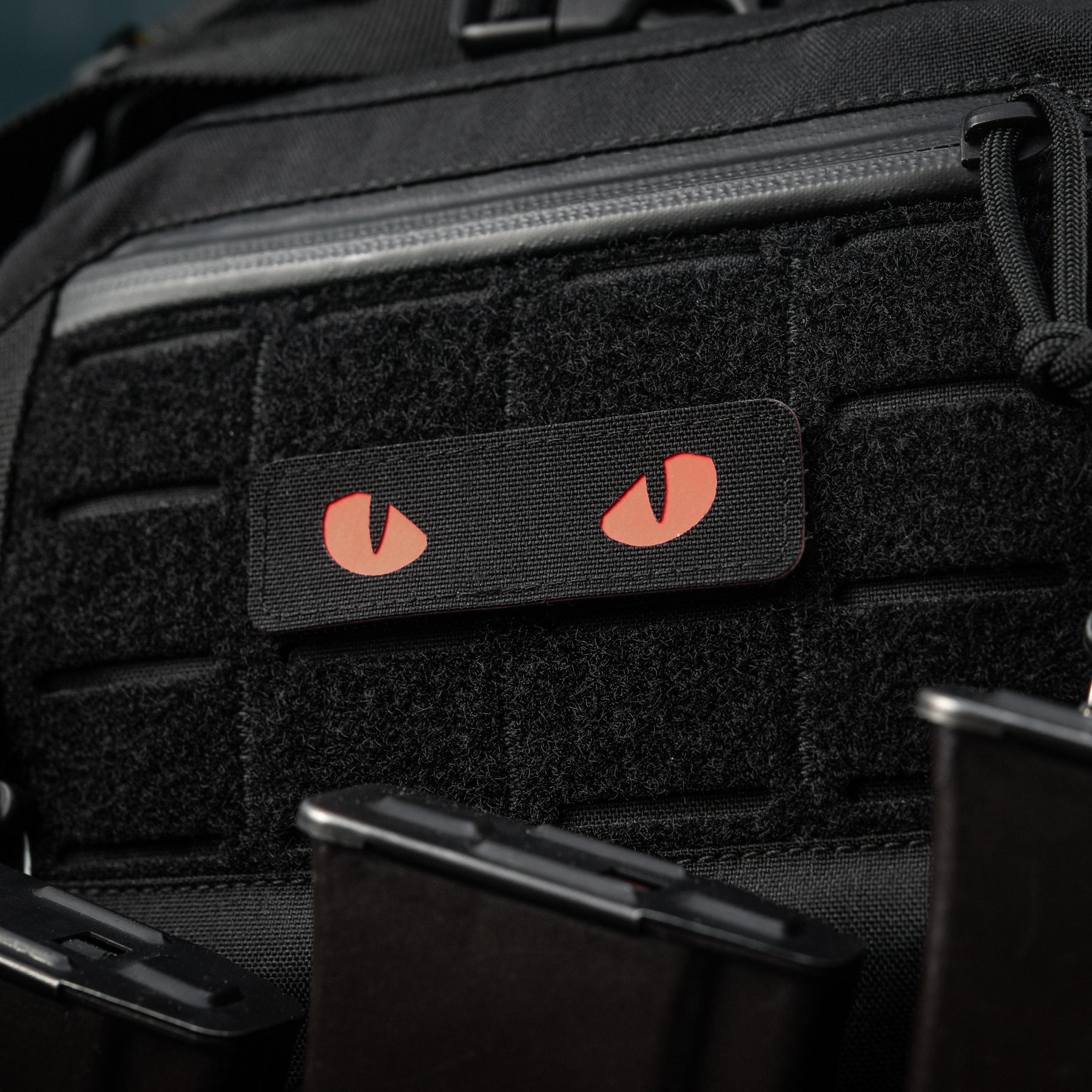 M-Tac нашивка Cat Eyes Laser Cut Black/Red/GID
