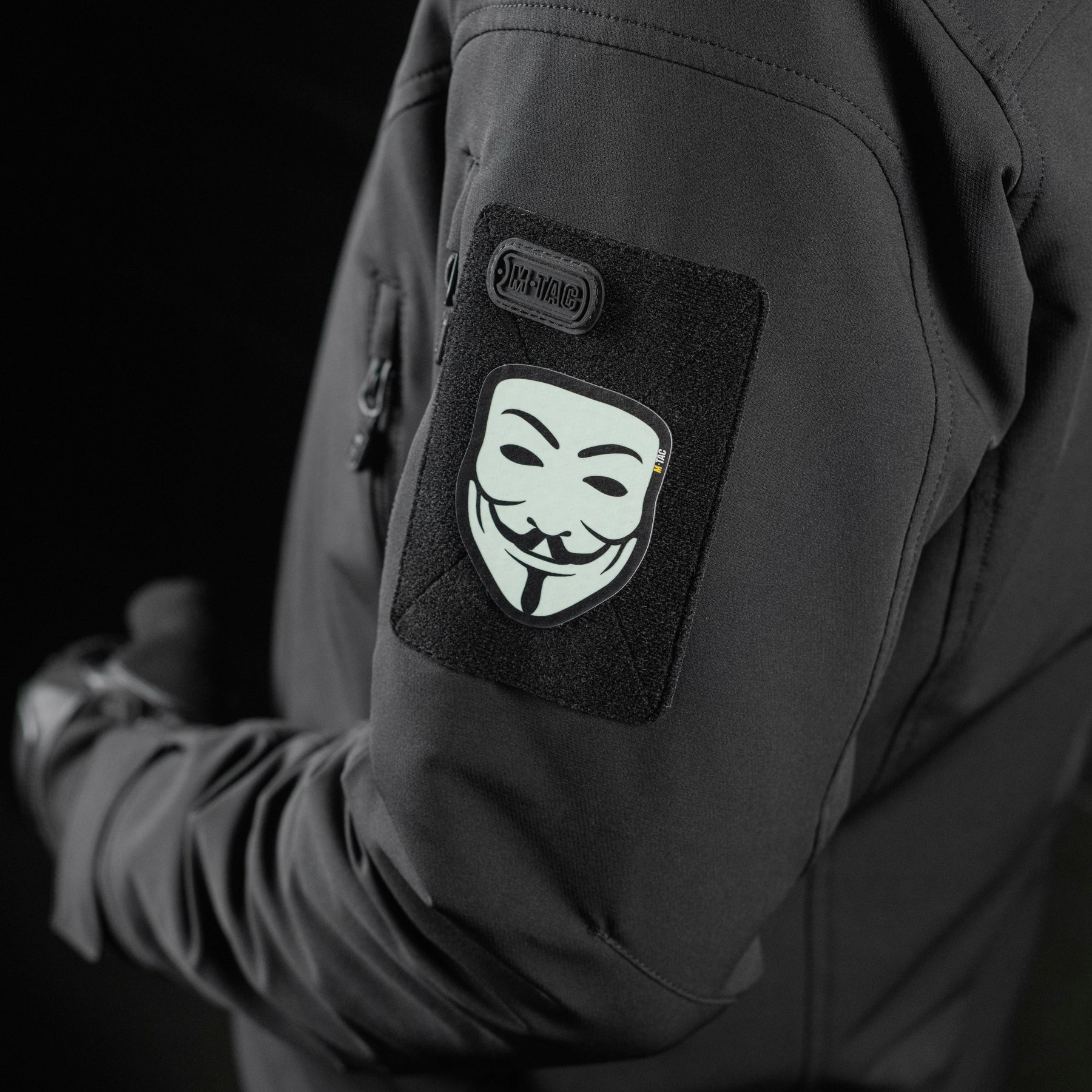 M-Tac нашивка Anonymous Black/GID