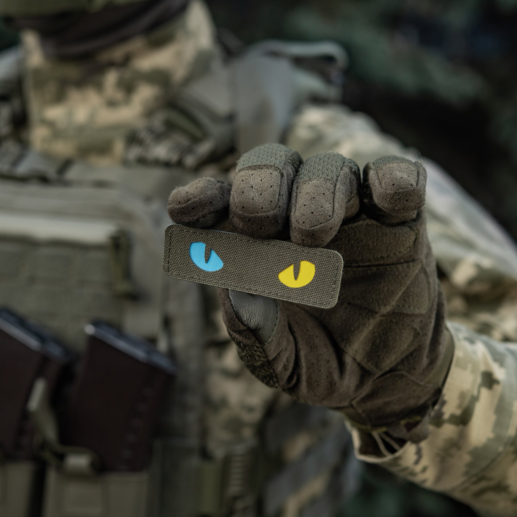 M-Tac нашивка Cat Eyes Laser Cut Ranger Green/Yellow/Blue/GID