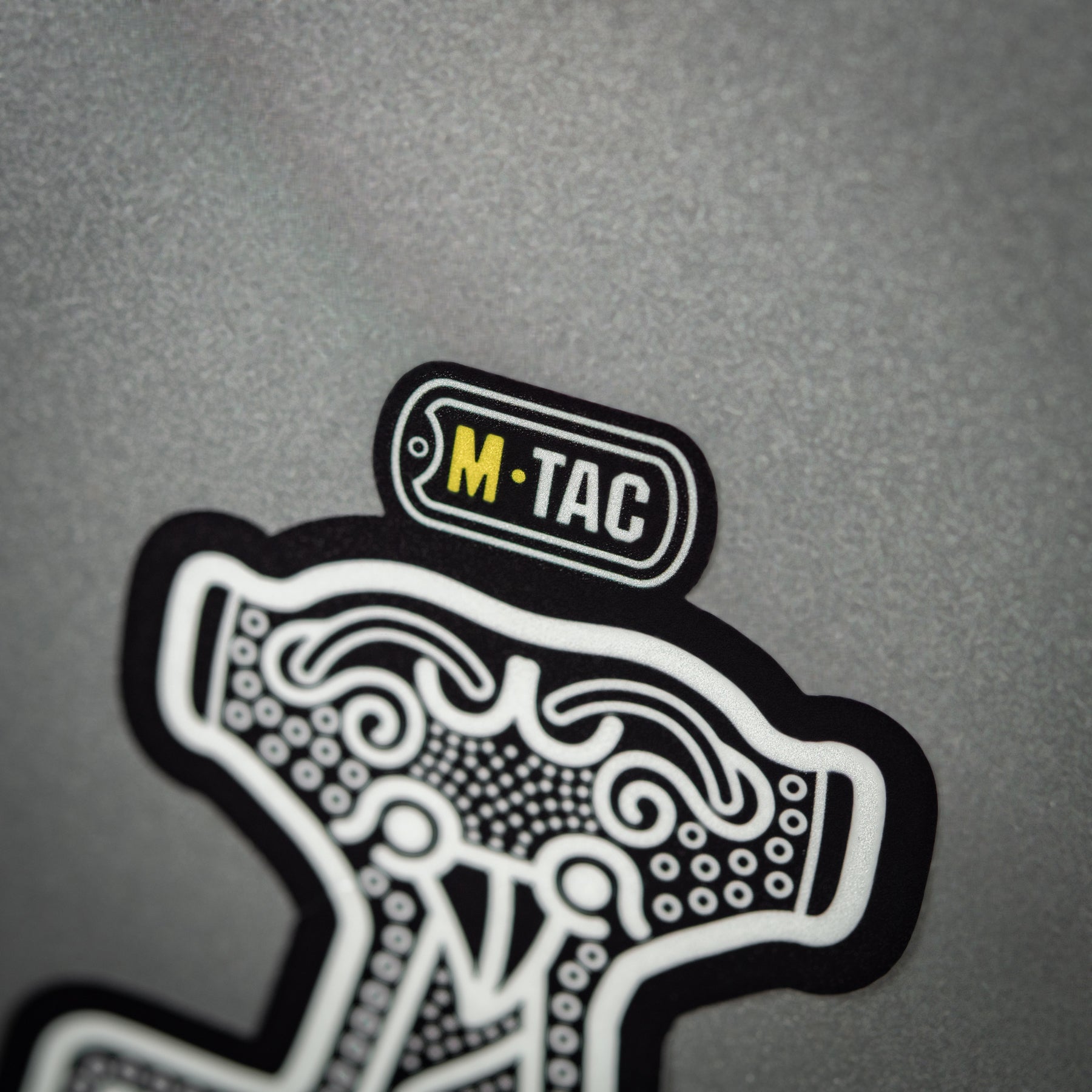 M-Tac наклейка Mjölnir Large світловідбиваюча Black