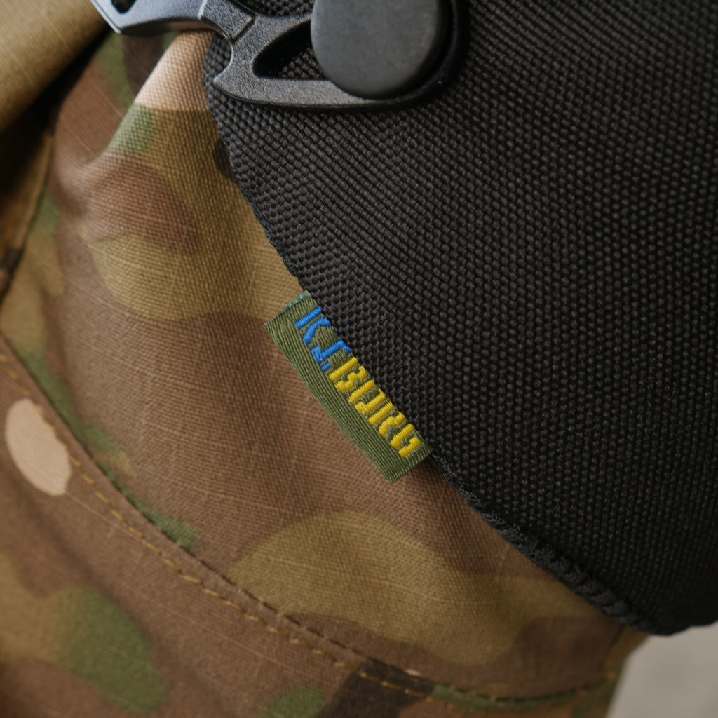 Комплект чорних наколінників та налокітників