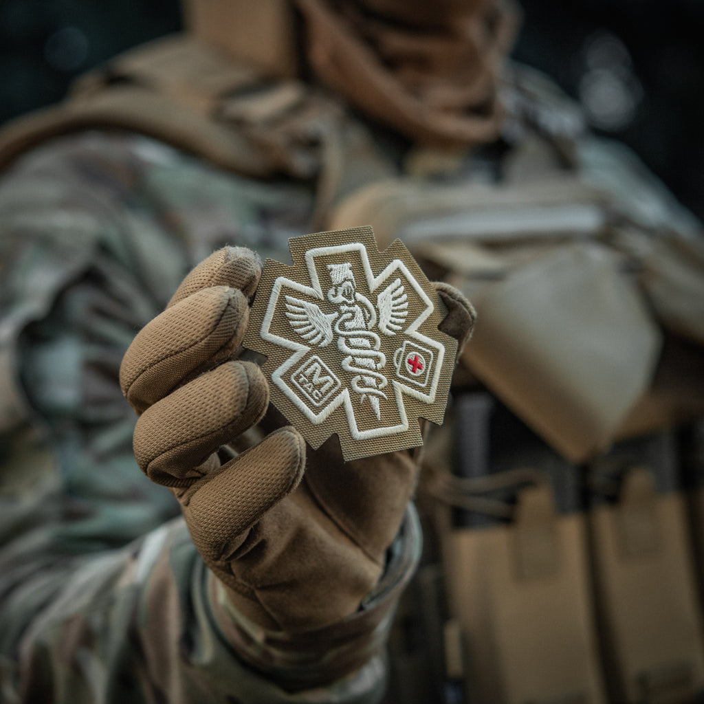 M-Tac нашивка Paramedic (вишивка) Coyote