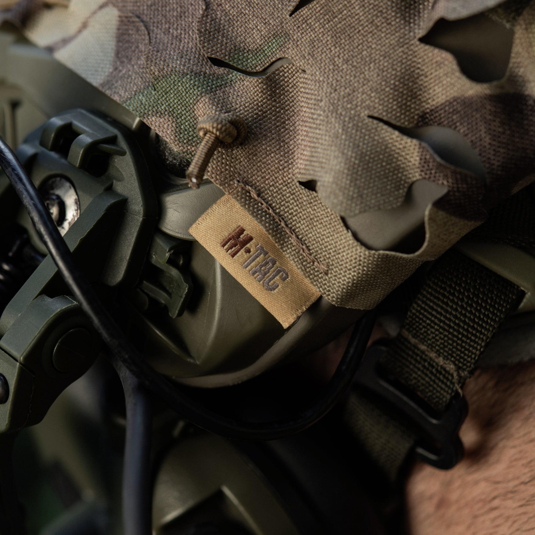 M-Tac кавер на шолом Вільха FAST Multicam