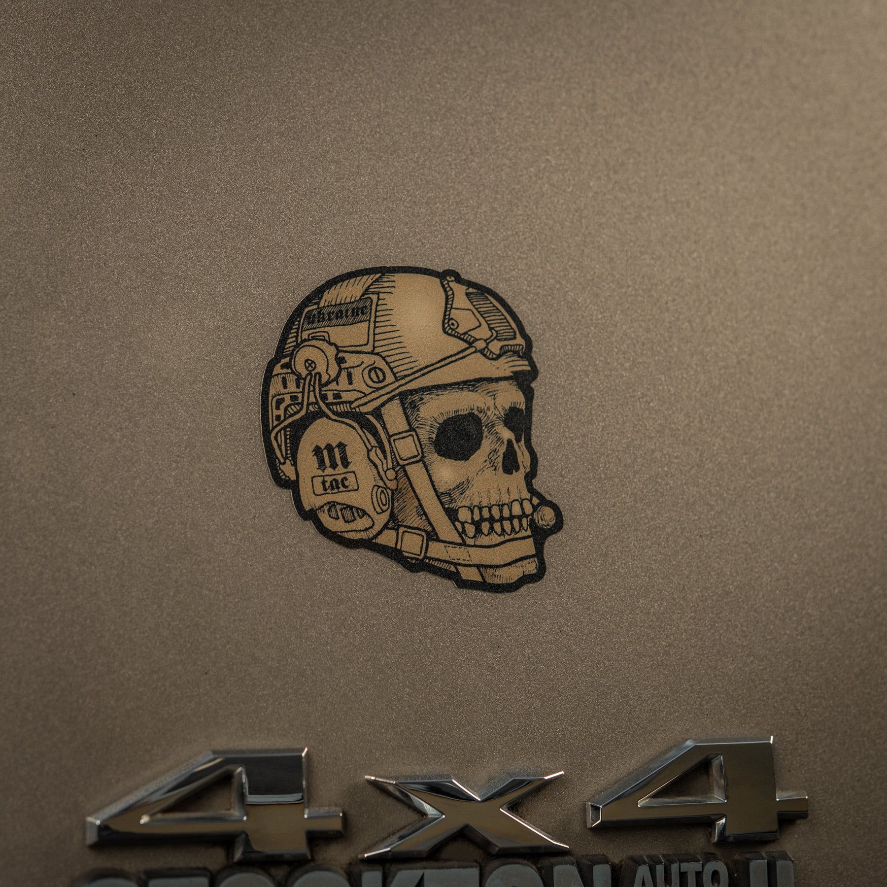 M-Tac наклейка Operator Coyote