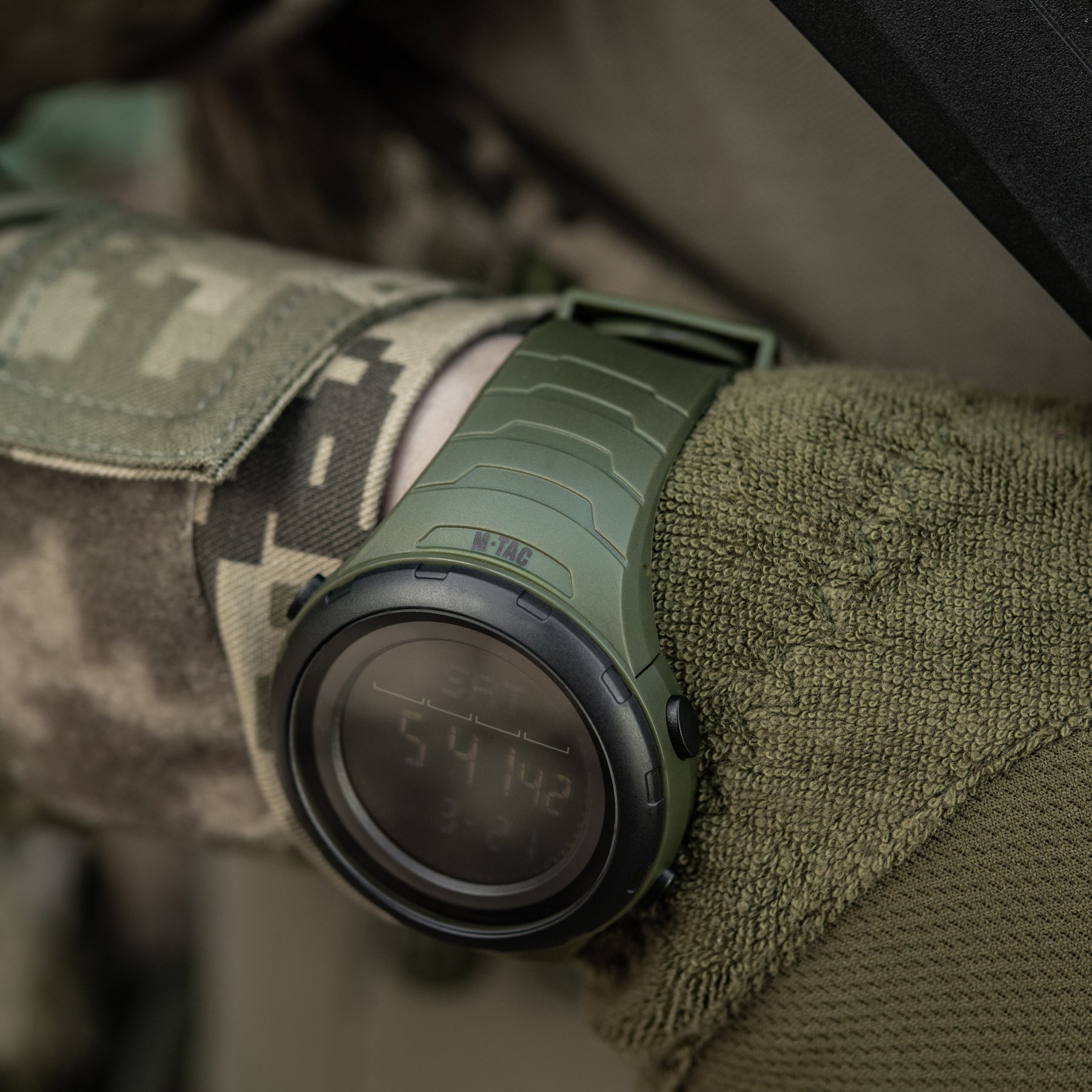 M-Tac годинник тактичний 2166 Army Green