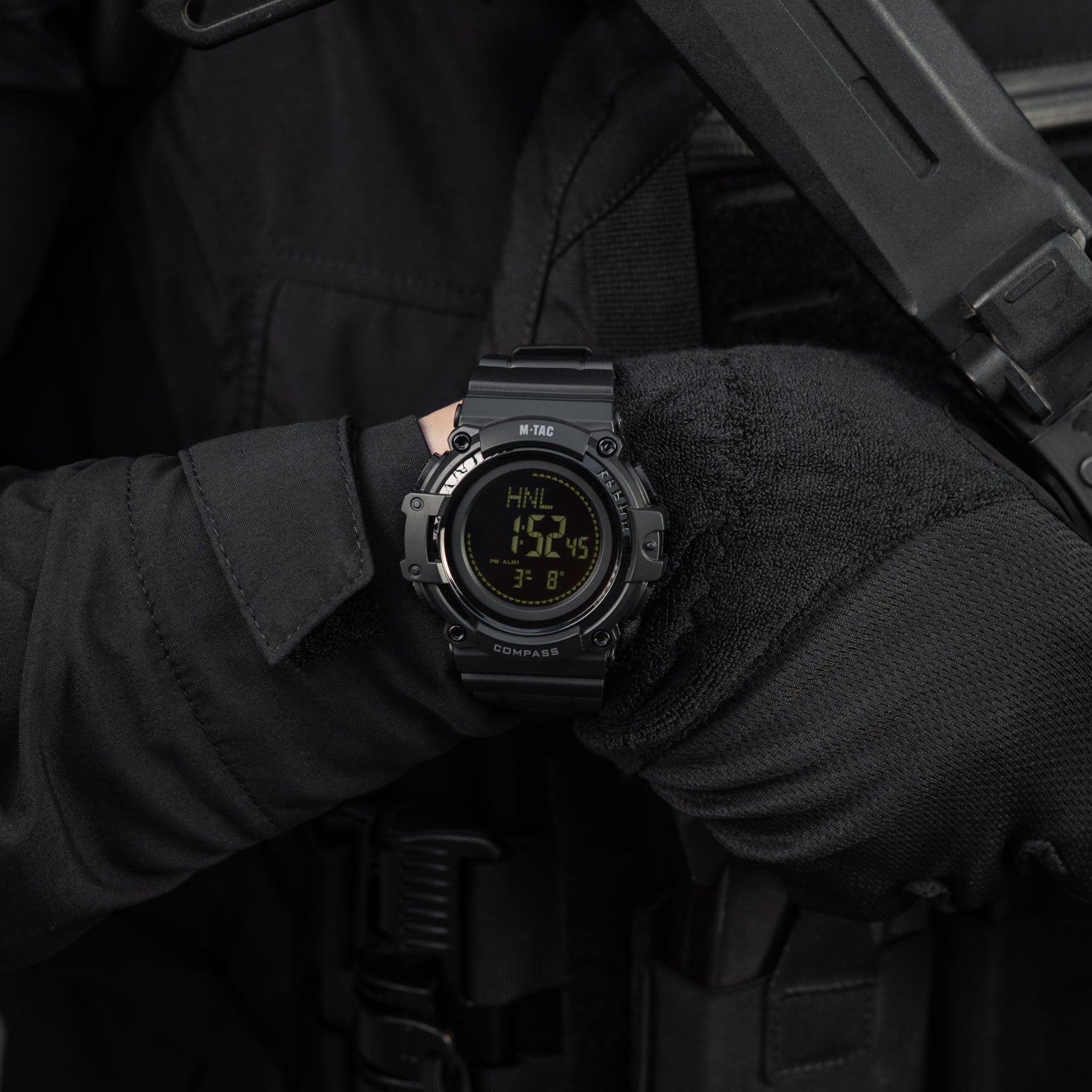 M-Tac годинник тактичний з компасом 2233 Black