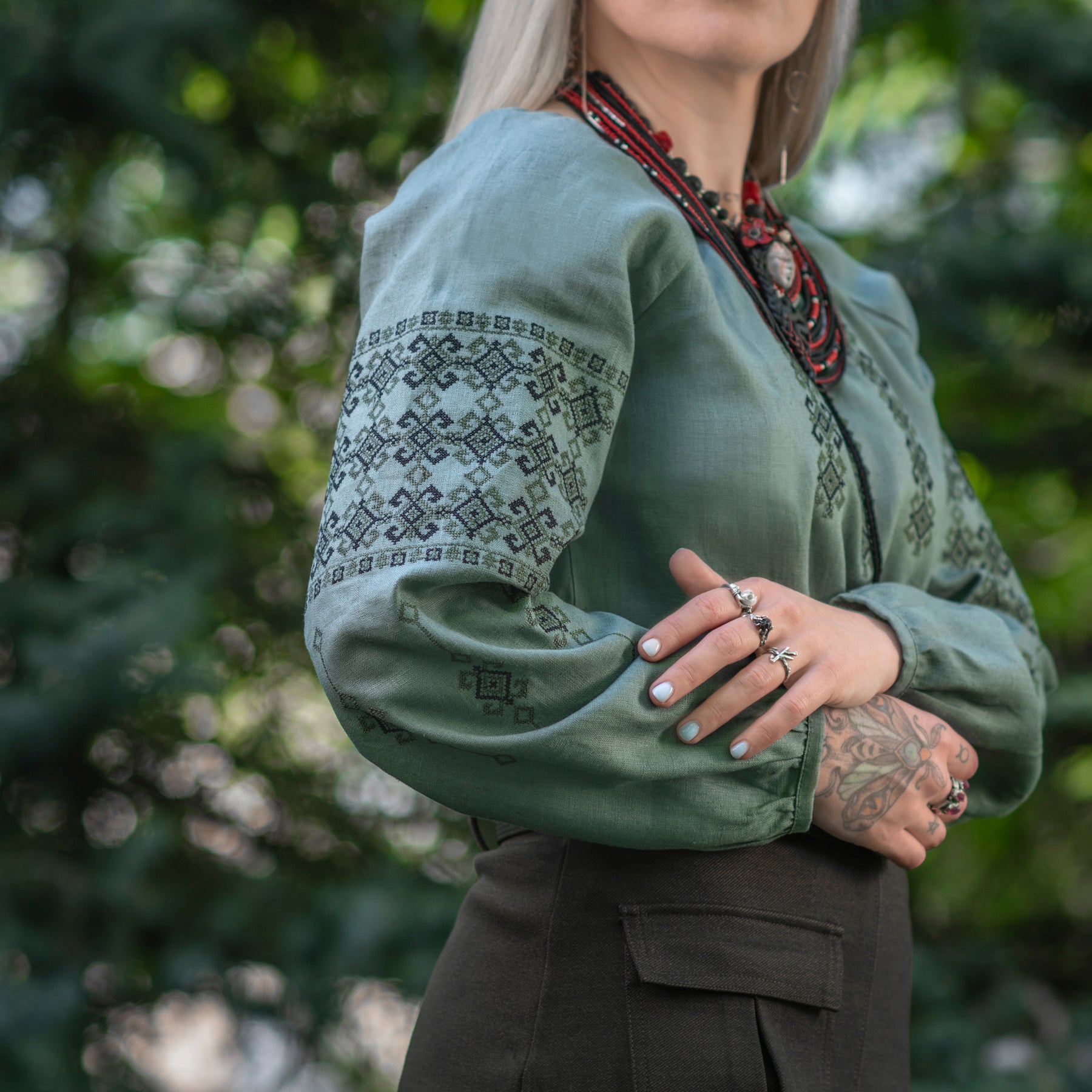 M-Tac вишиванка жіноча 100% льон сіро-зелена