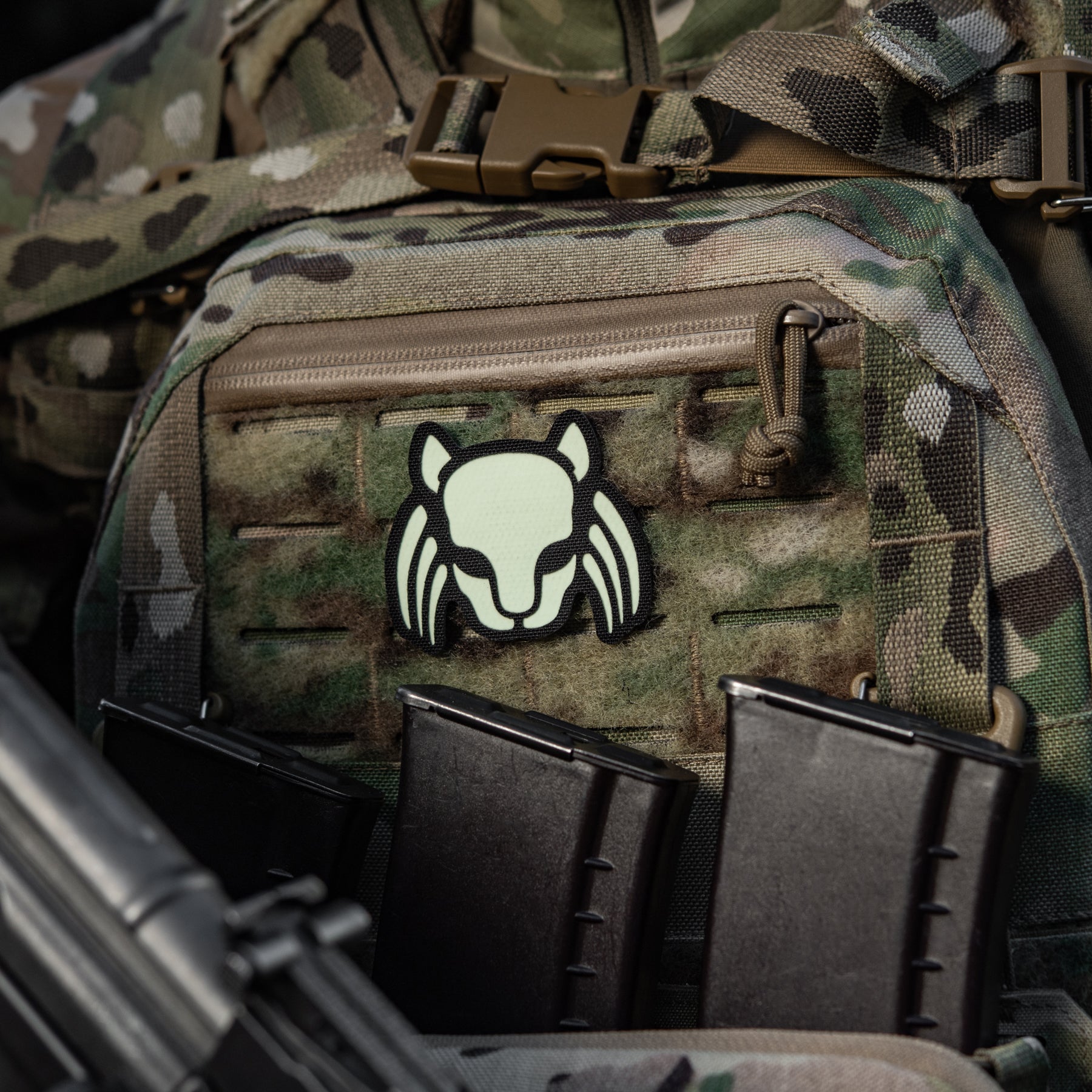 M-Tac нашивка Cat Predator Black/GID