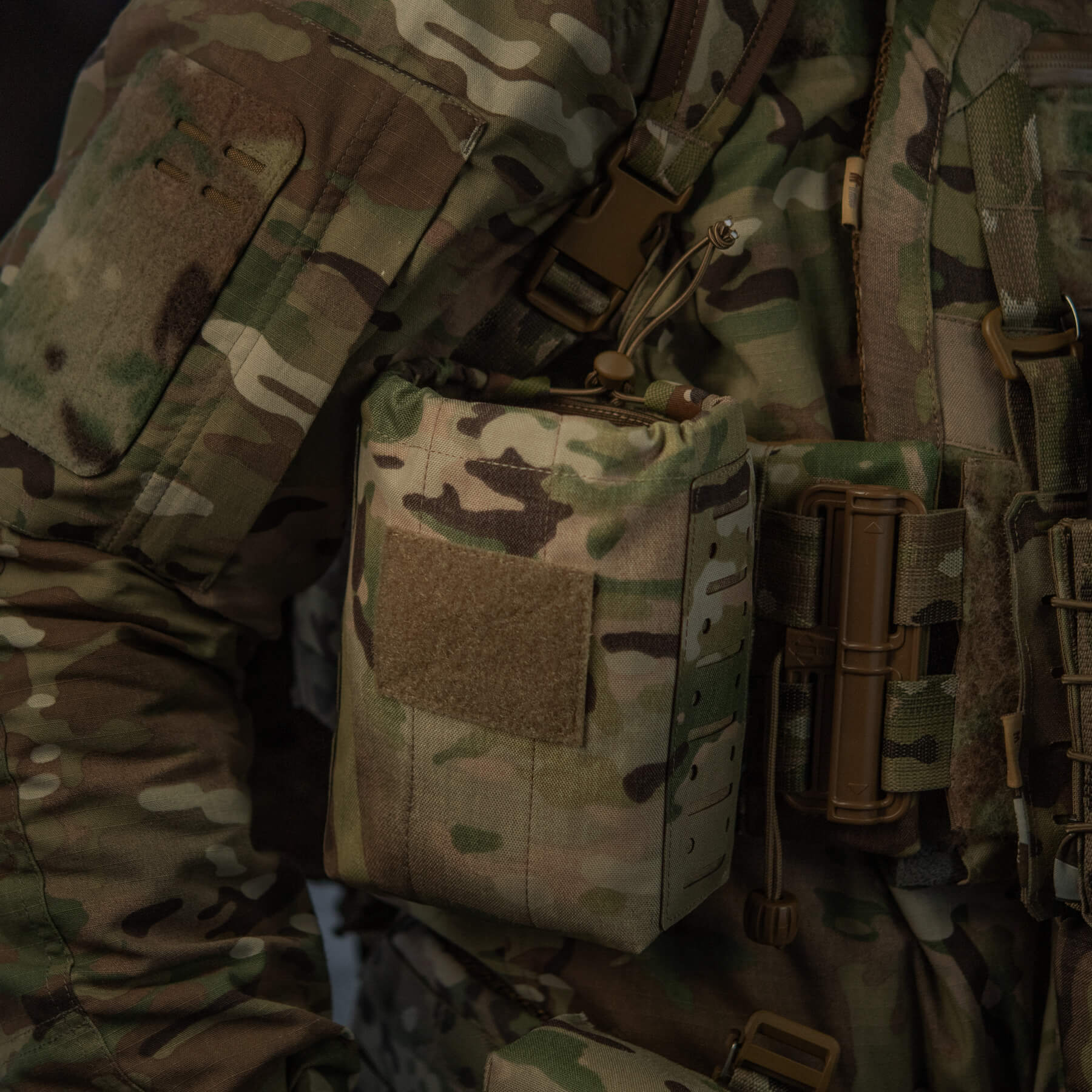 M-Tac підсумок медичний вертикальний Large Gen.II Elite Multicam