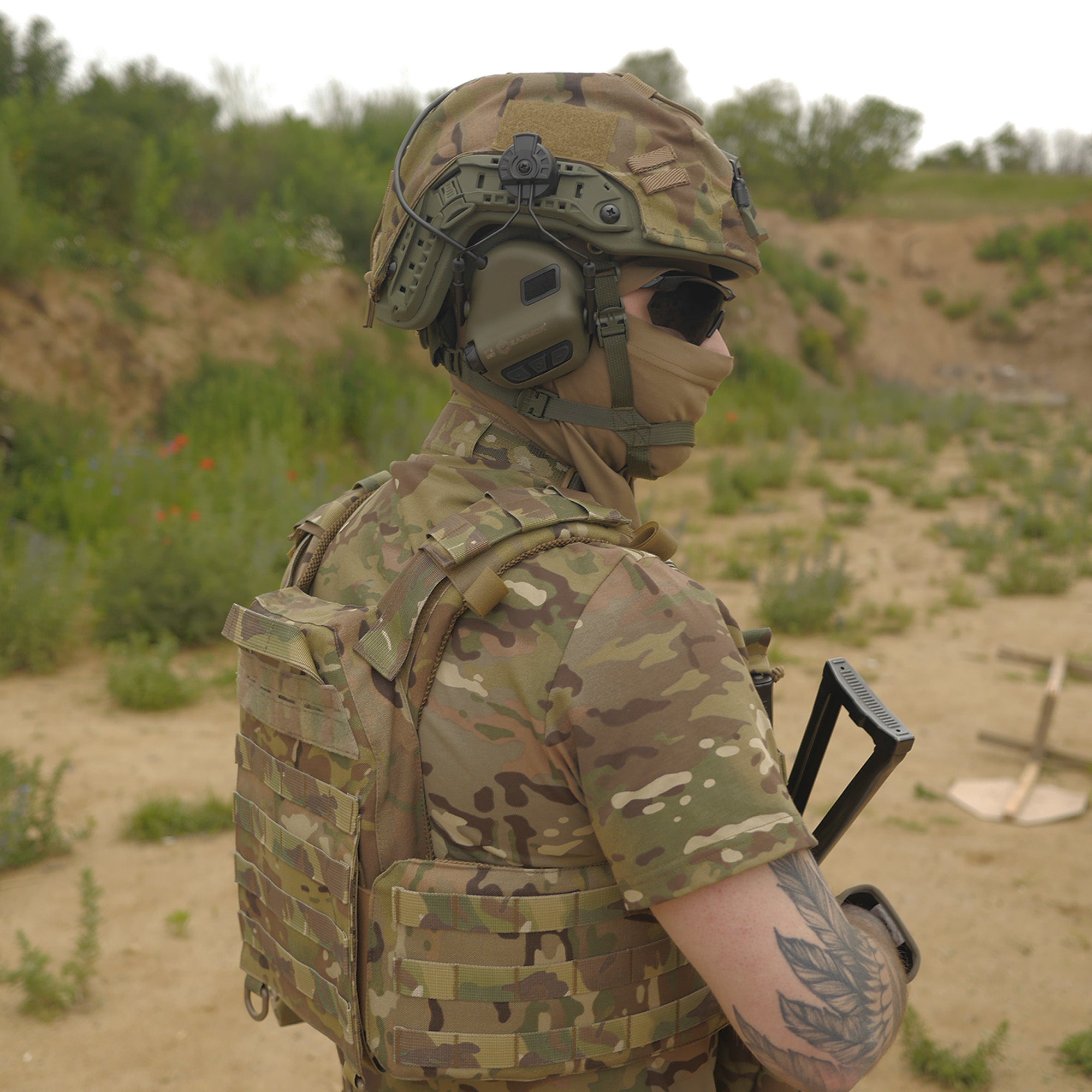 Комплект плитоноска Kiborg GU Gen.2 + 6 підсумків Мультикам