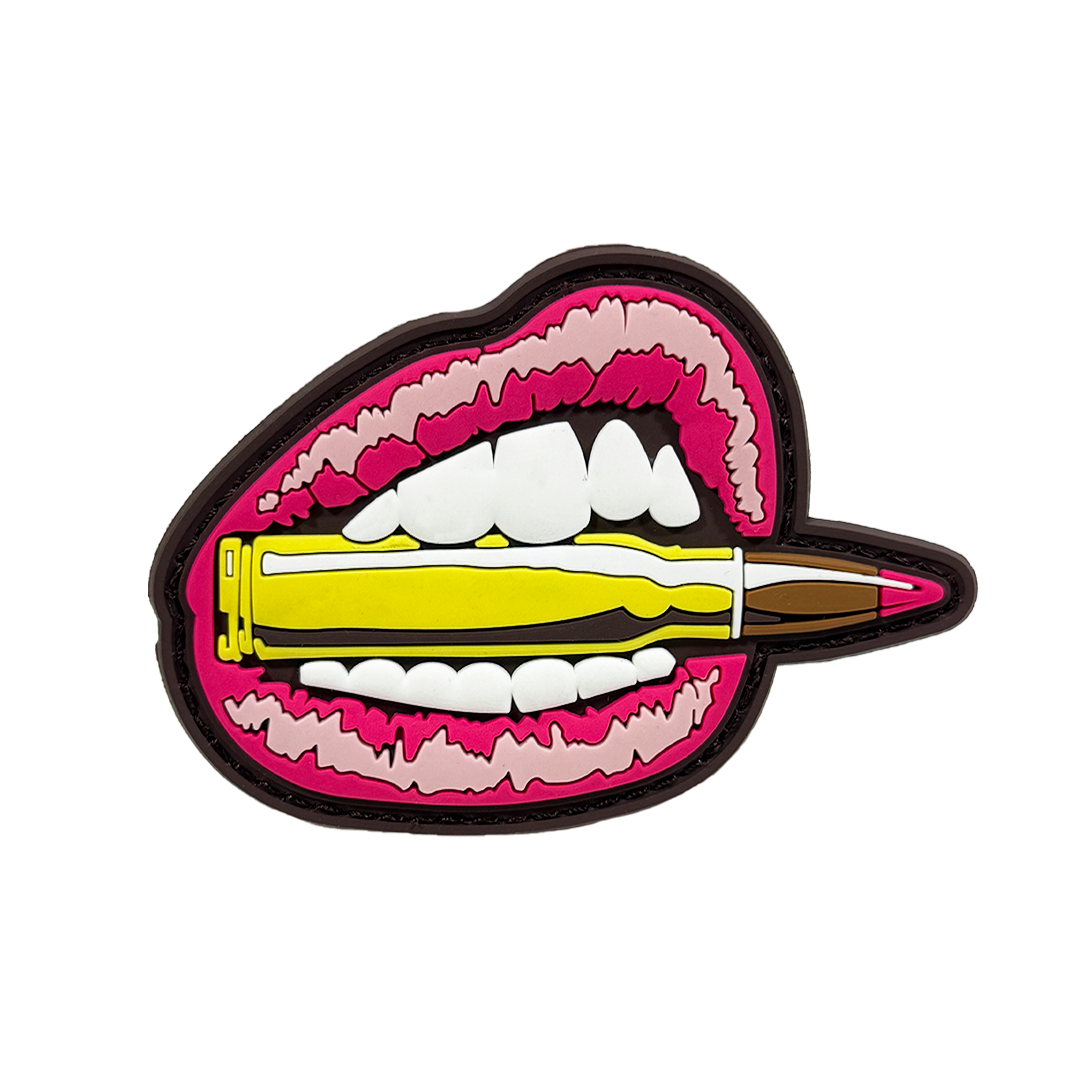 Патч пвх Kiss & Kill Pink