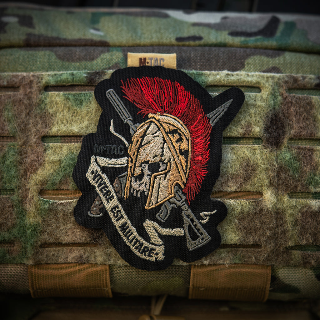 M-Tac нашивка шолом Vivere Est Militare (вишивка)