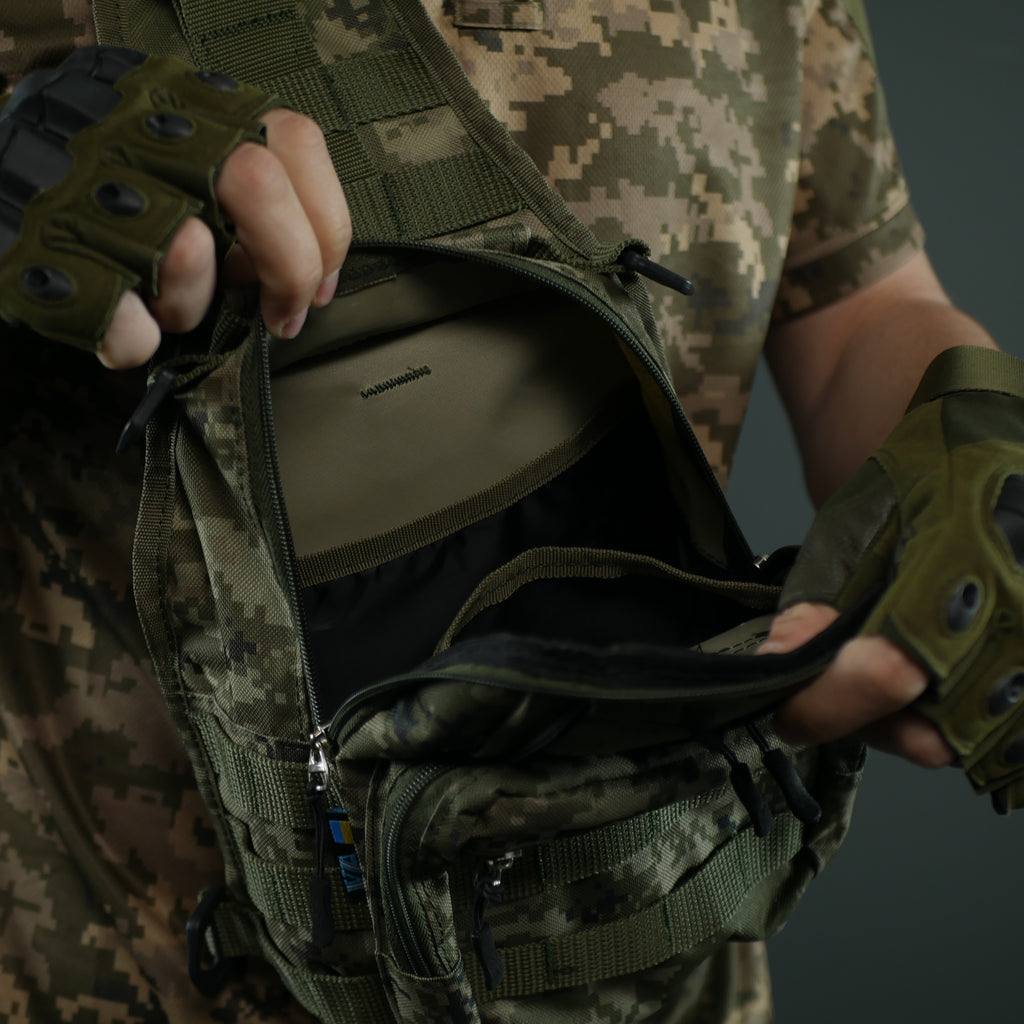 Сумка через плече — Піксель з MOLLE-системою
