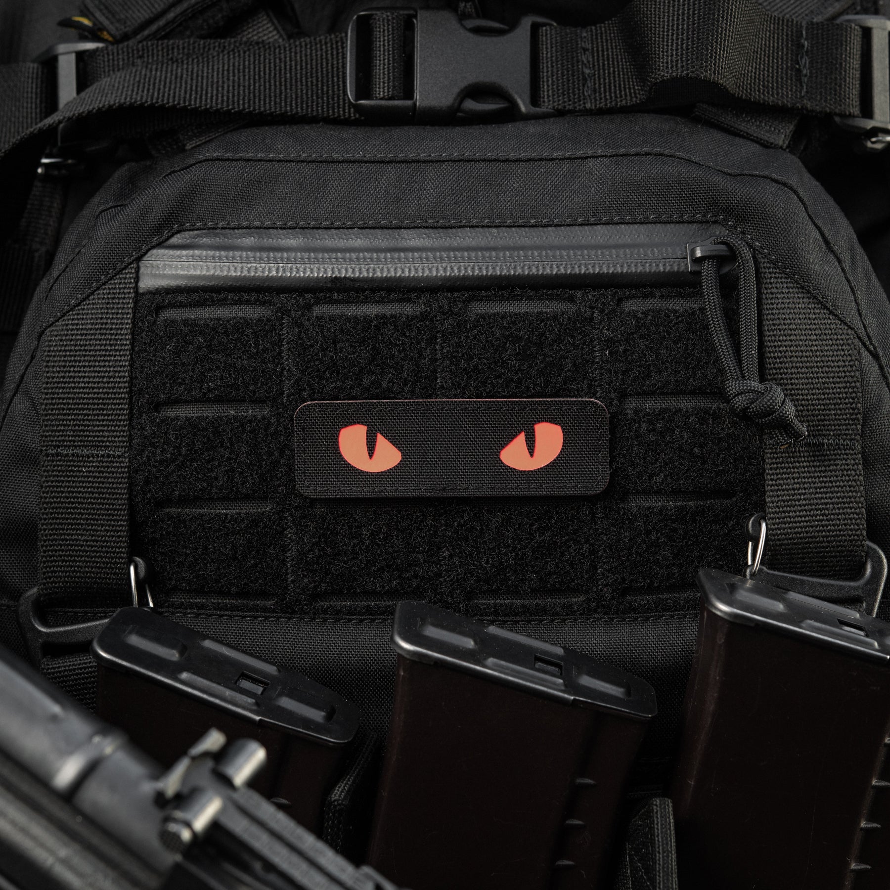 M-Tac нашивка Cat Eyes Laser Cut Black/Red/GID